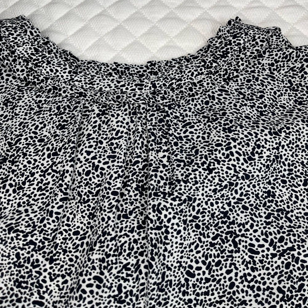 Talbots Ruffled Split Neck Shell in mini Animal Print - Picture 10 of 10
